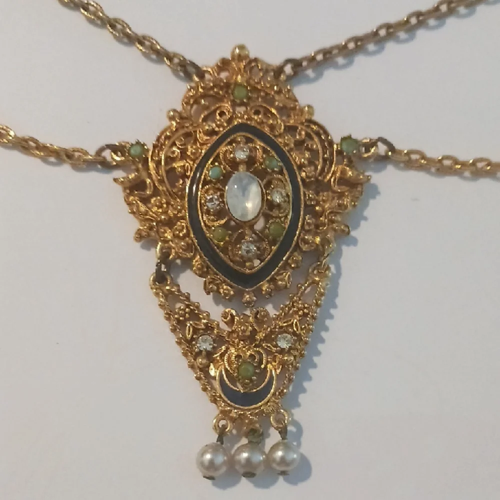 Florenza Gold Filigree Necklace - Picture 2 of 7